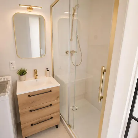 écrin Prestige, T2, 4p, Ac, Cœur Du Vieil Apartment