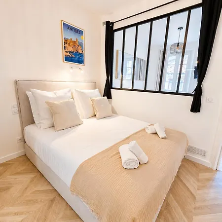 écrin Prestige, T2, 4p, Ac, Cœur Du Vieil Antibes